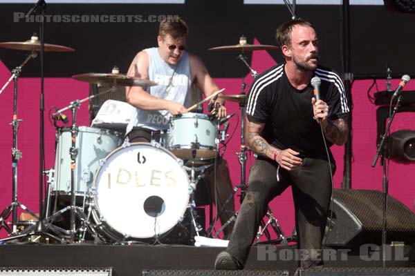 IDLES - 2019-07-06 - HEROUVILLE SAINT CLAIR - Chateau de Beauregard - Scene Beauregard - 